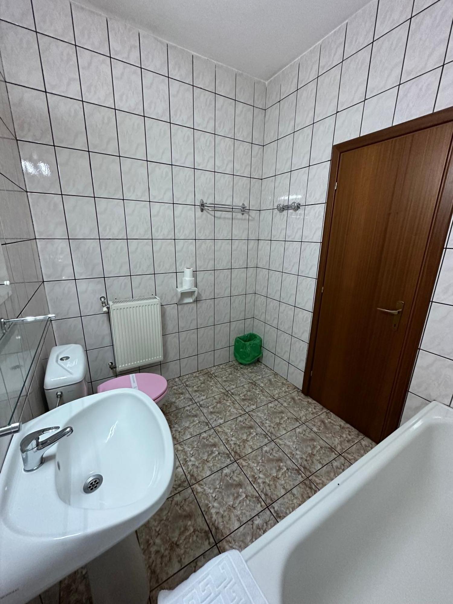 Hotel Diana บิสตริซา ภายนอก รูปภาพ