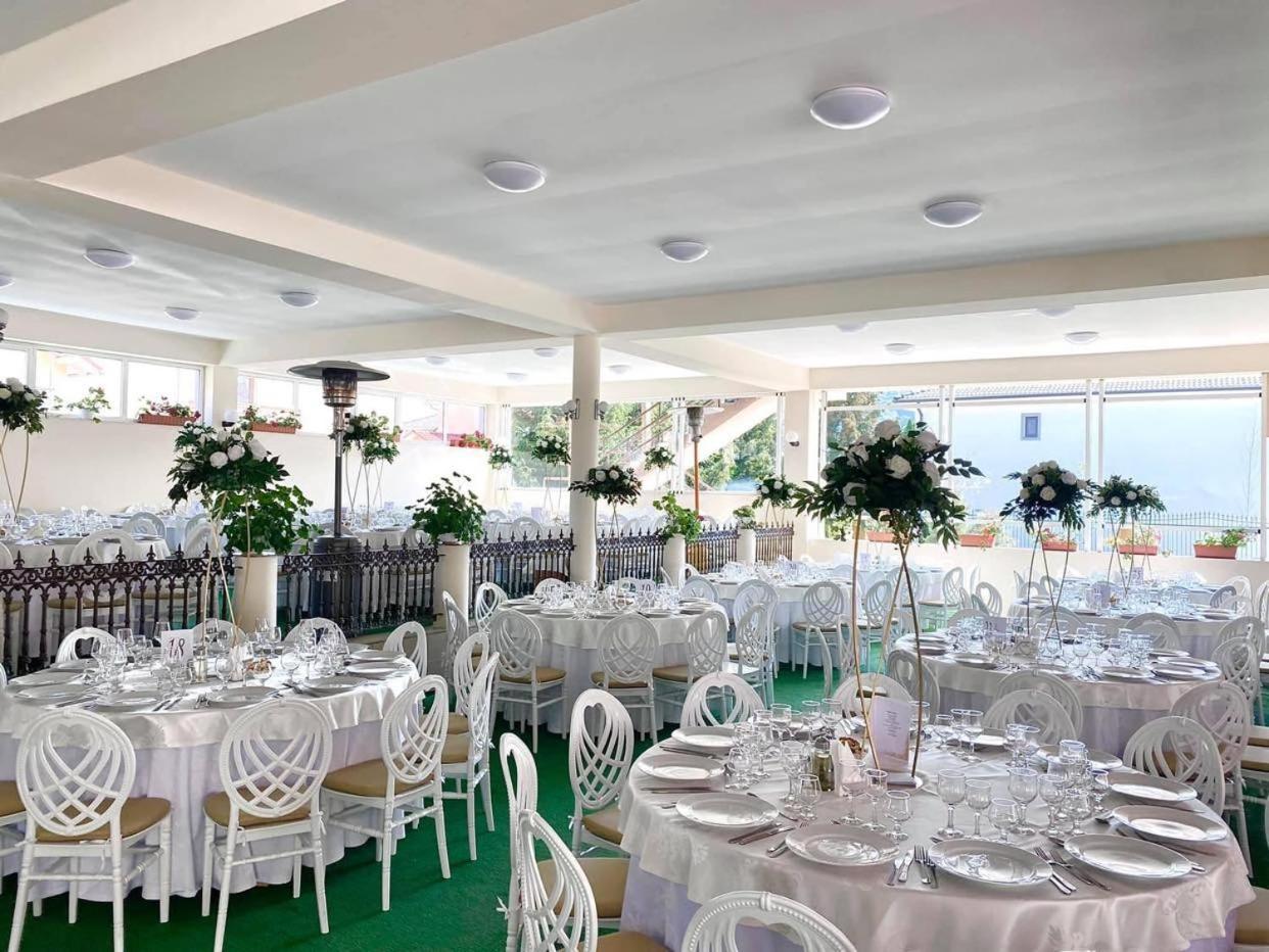 Hotel Diana บิสตริซา ภายนอก รูปภาพ