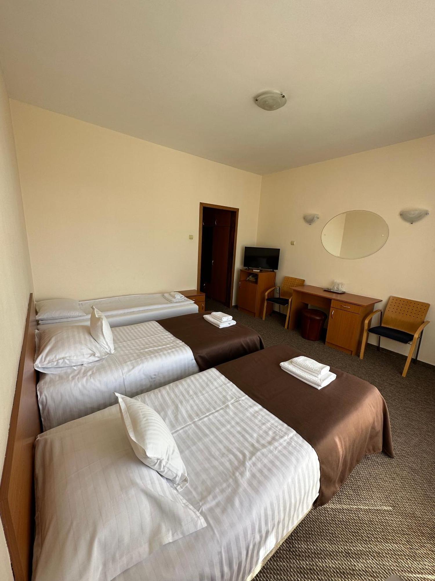 Hotel Diana บิสตริซา ภายนอก รูปภาพ